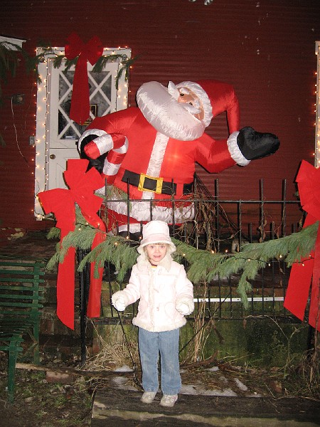 christmasthrumarch 038.jpg